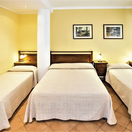 Joy's Deluxe Ortigia 4*