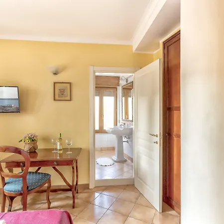 Joy's Deluxe Ortigia Отель типа 