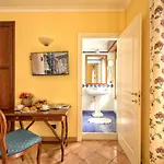 Joy's Deluxe Ortigia 4*
