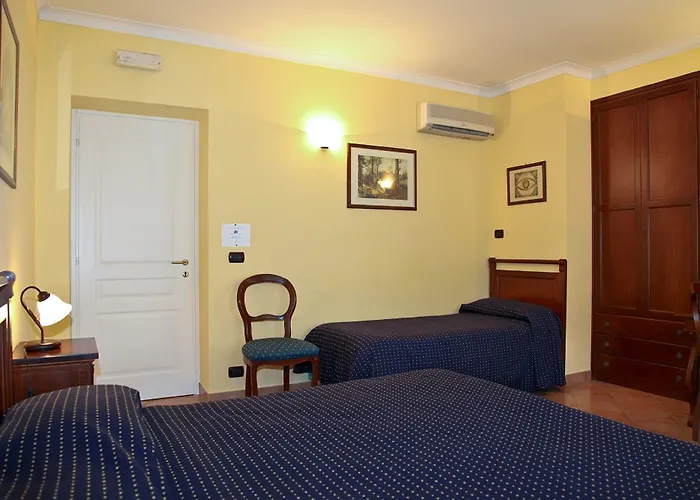 Joy's Deluxe Ortigia 4*