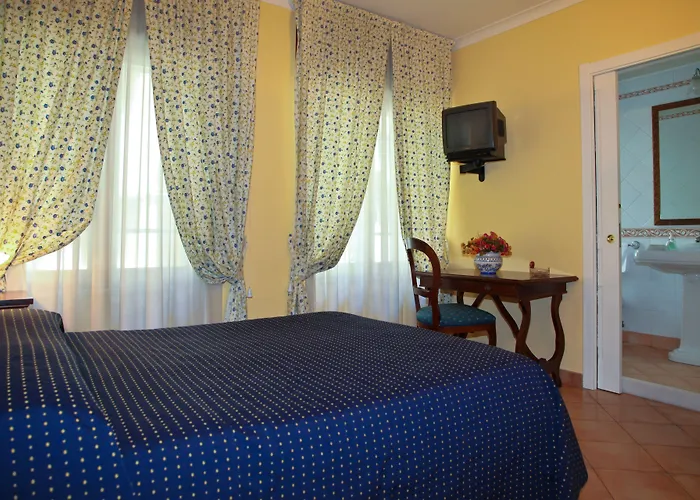 Joy's Deluxe Ortigia Bed & Breakfast