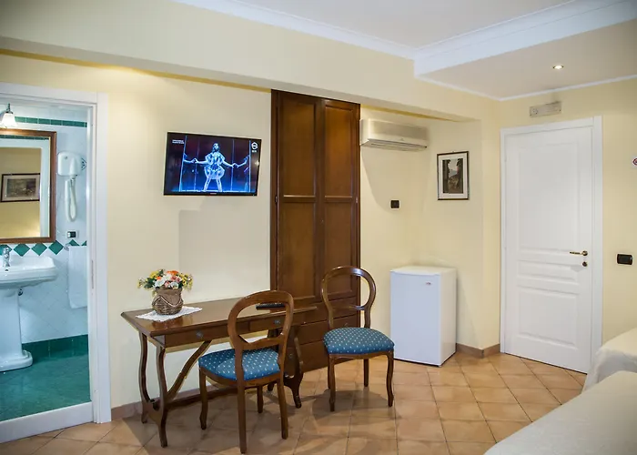 Joy's Deluxe Ortigia Bed & Breakfast 4*