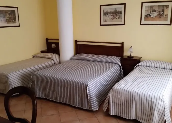 Joy's Deluxe Ortigia Syracuse