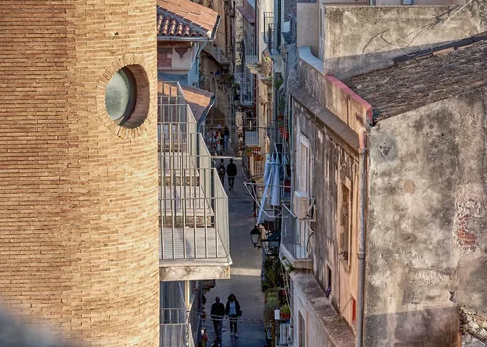 Bed & Breakfast Joy's Deluxe Ortigia